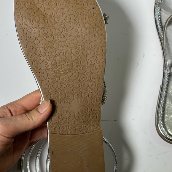 New Via Rosa Rose Silver Rhinestone Accent Ankle Strap Sandals size 11 #121229 - Picture 6 of 6